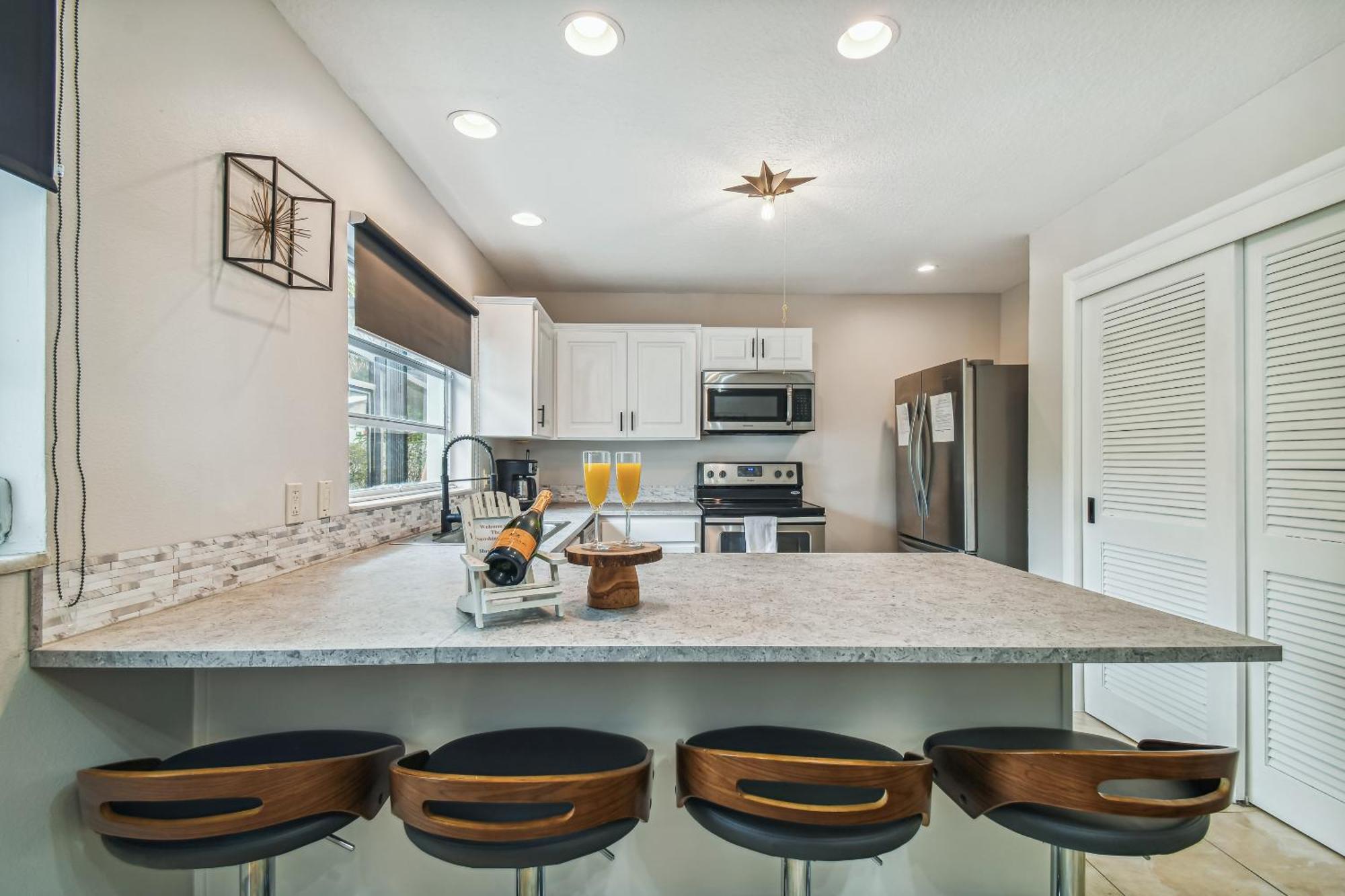 Heated Pool! Paradise In Midtown Tampa 3B2B Exterior photo